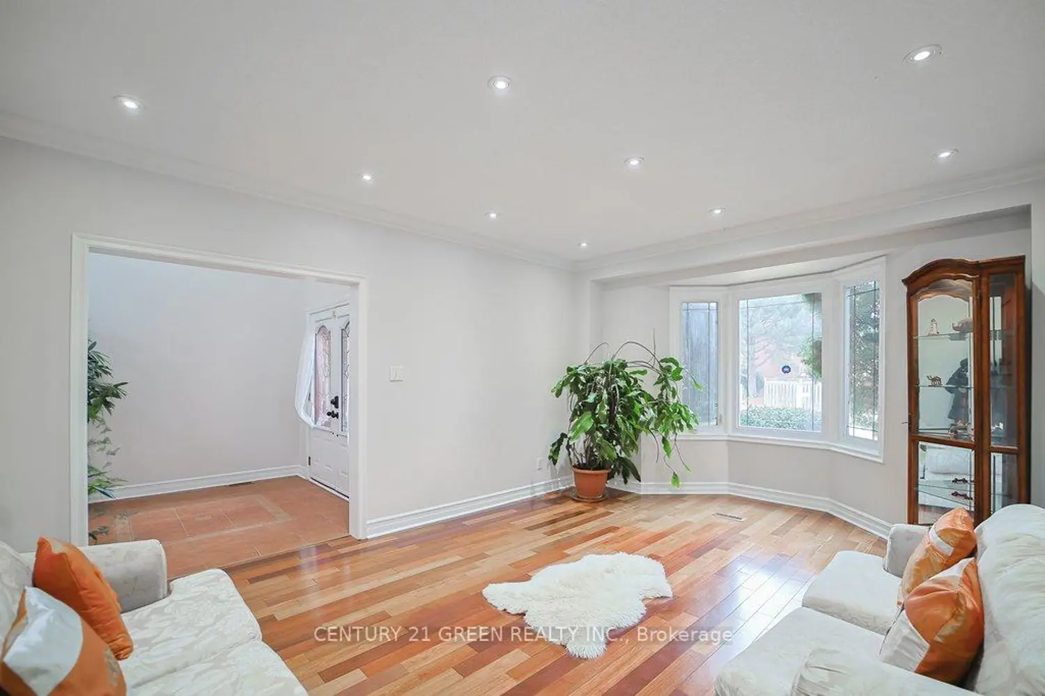 4635 Beaufort Terrace photo 3