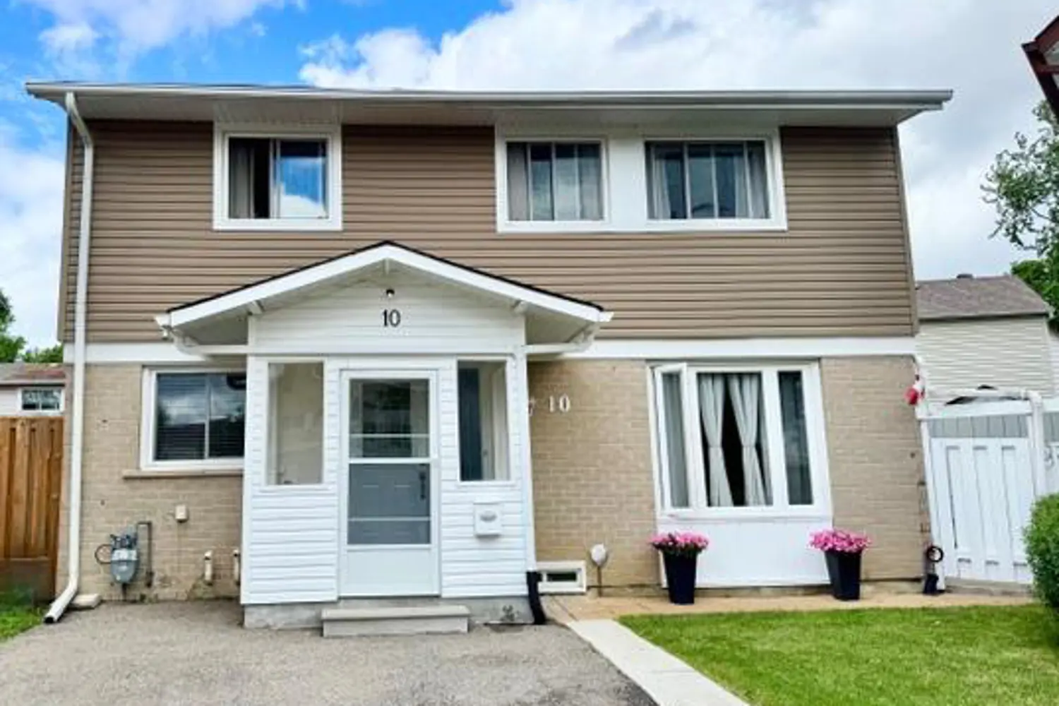 10 Hardcastle Court