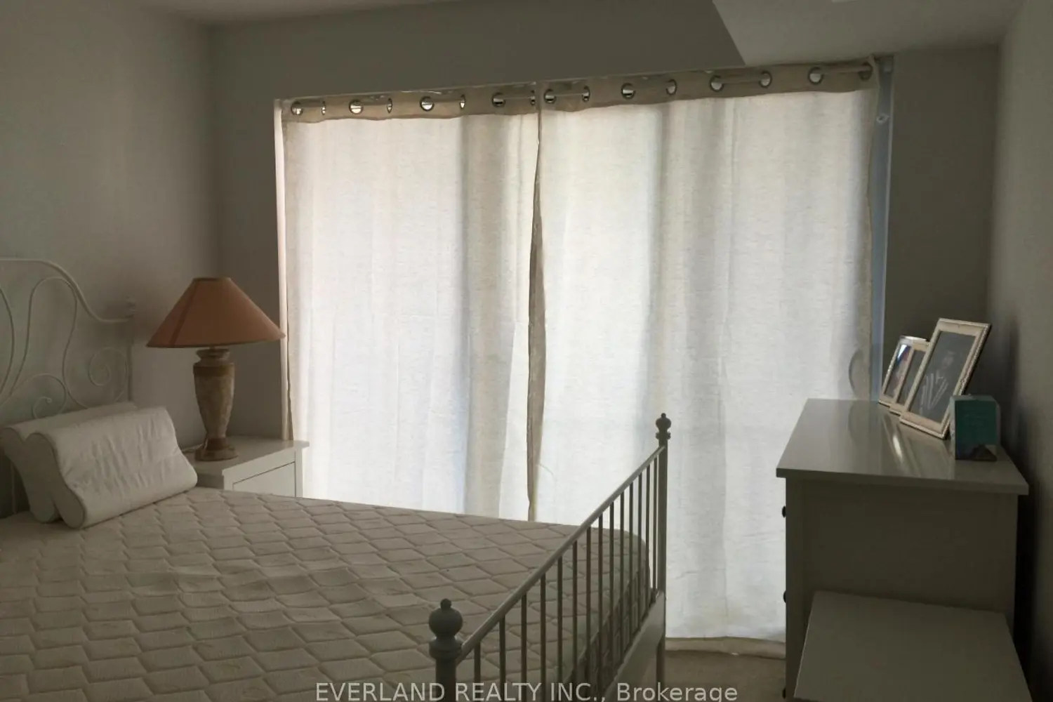 955 Bay Street 1804 photo 5