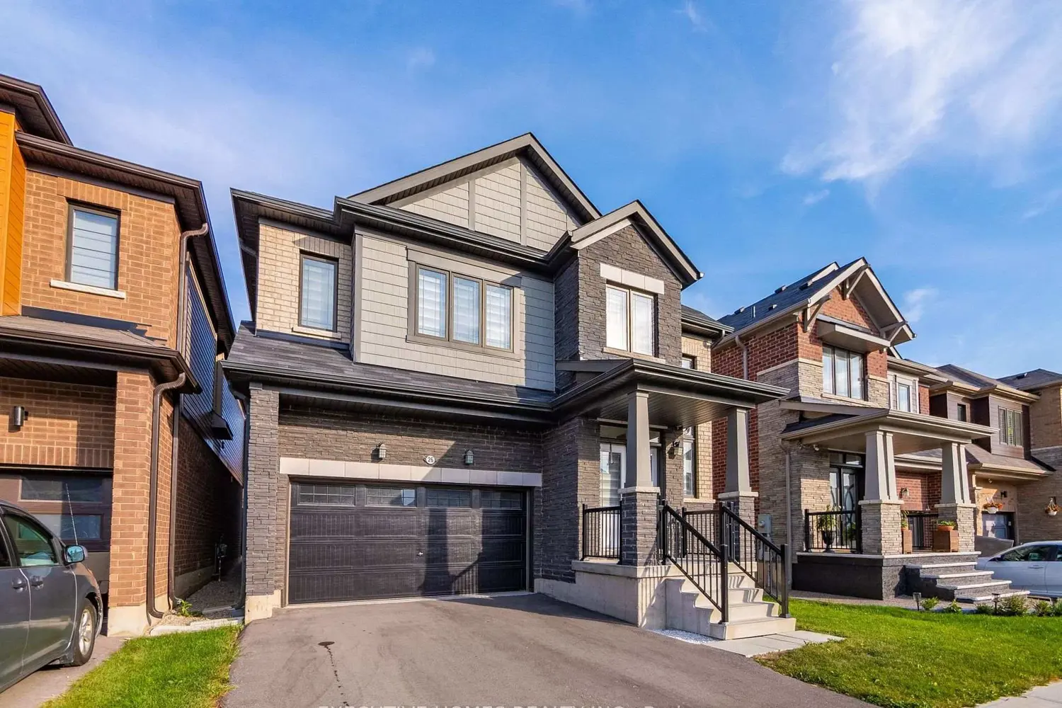 26 Lillian Way photo 2