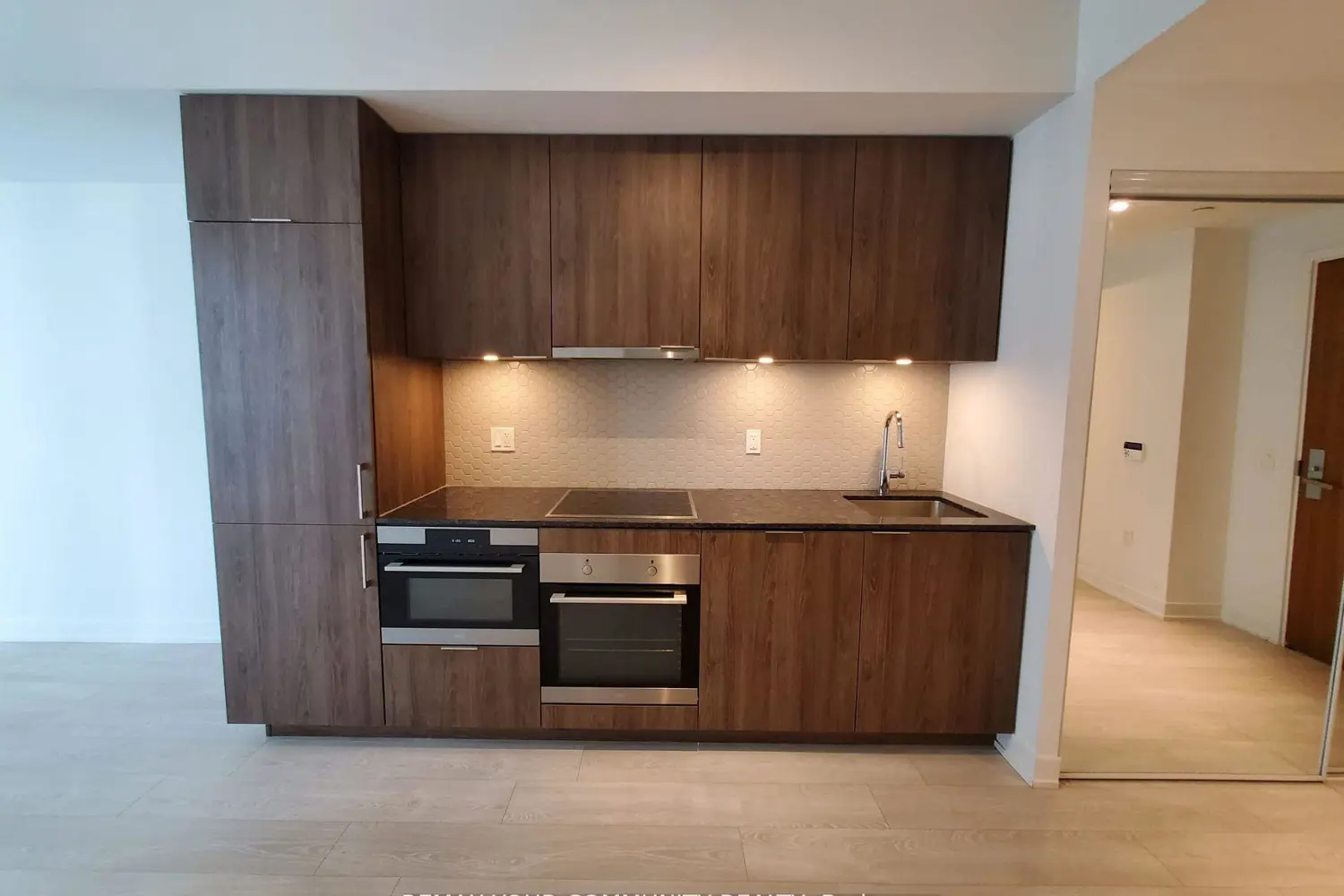 15 Queens Quay 408 photo 2