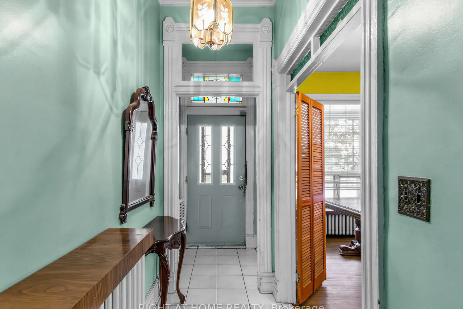 91 Borden Street photo 3
