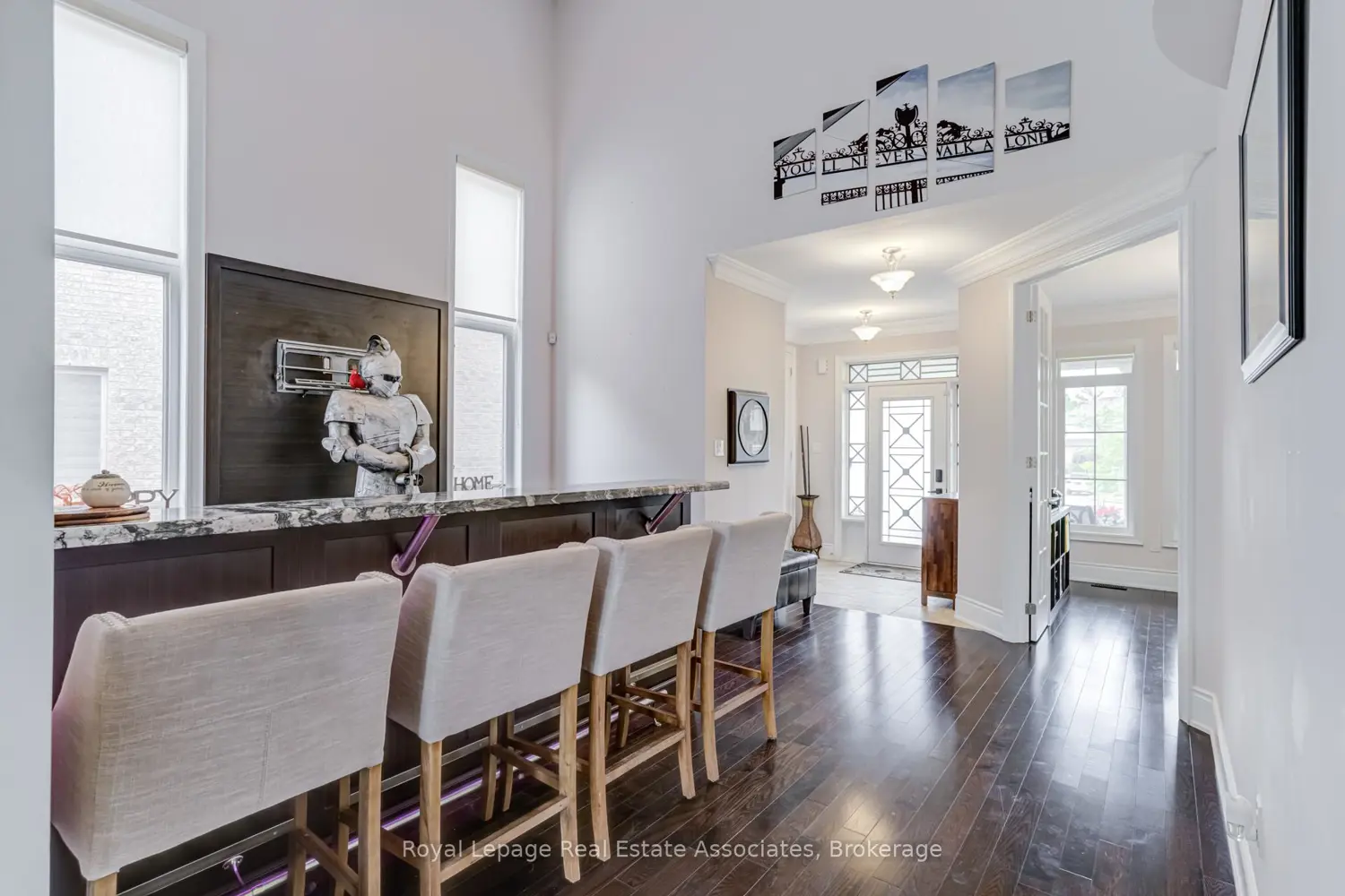 20 Cannington Crescent photo 3