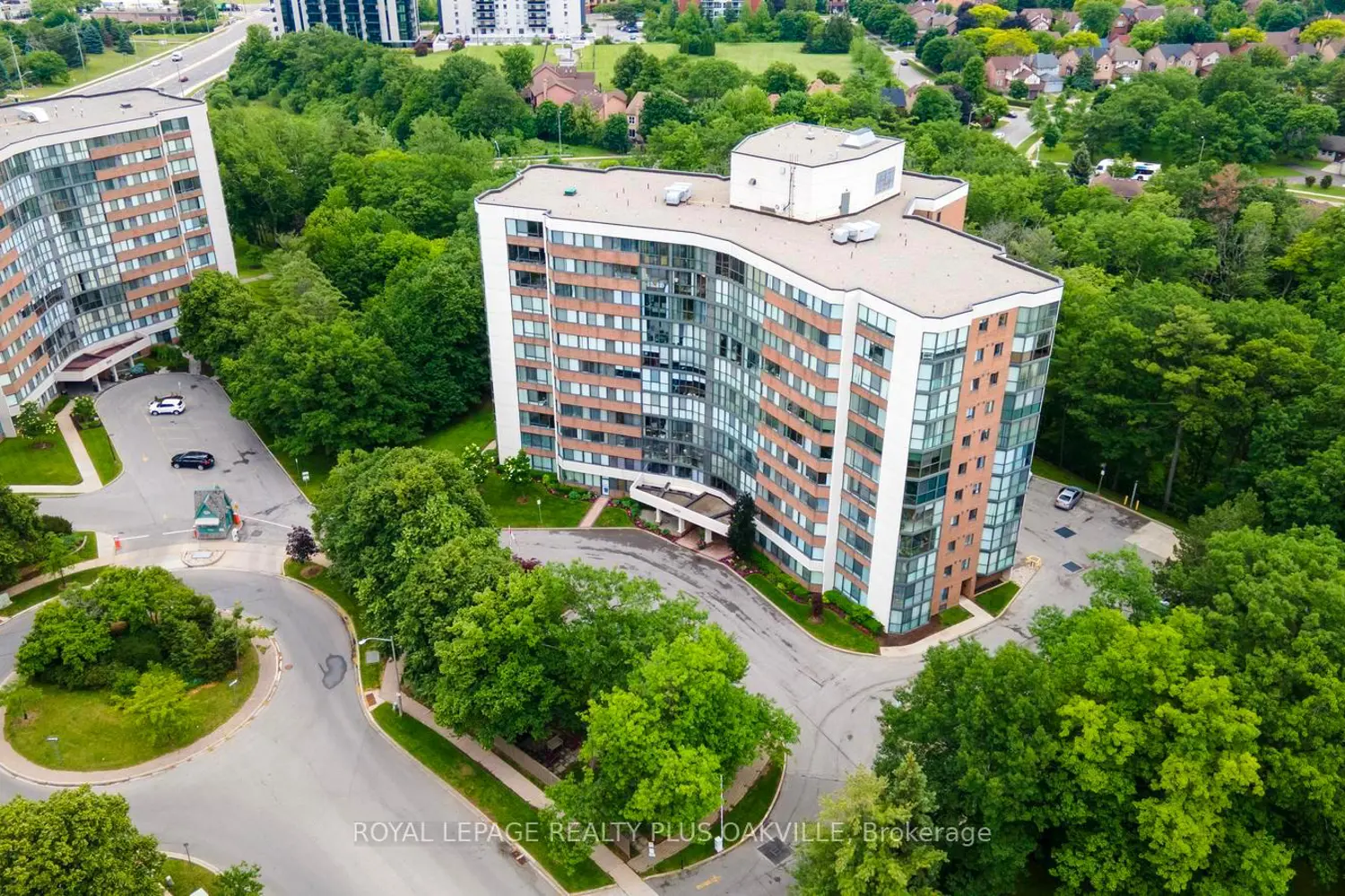 1240 Marlborough Court 1006