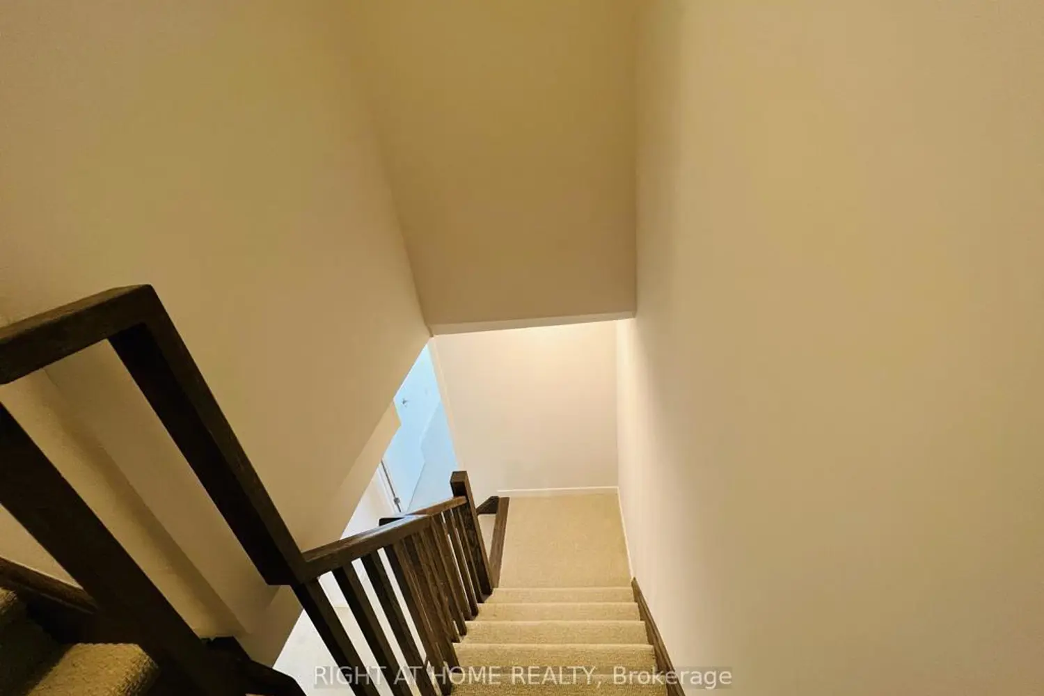 5 William Jackson Way 53 photo 4