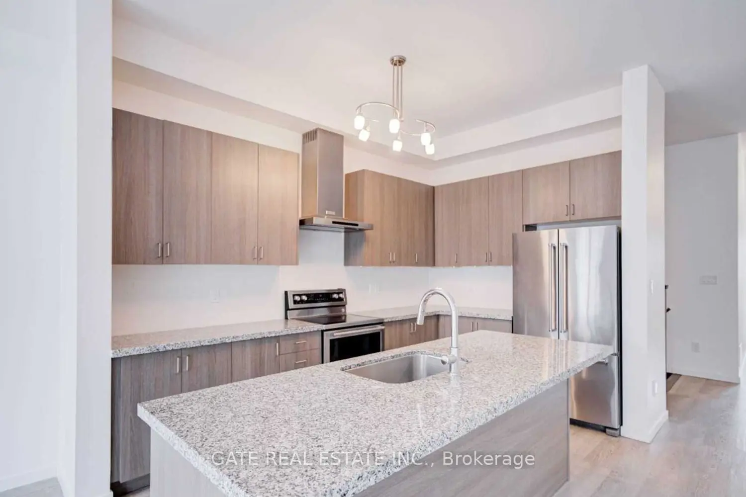 189 Elyse Court photo 4