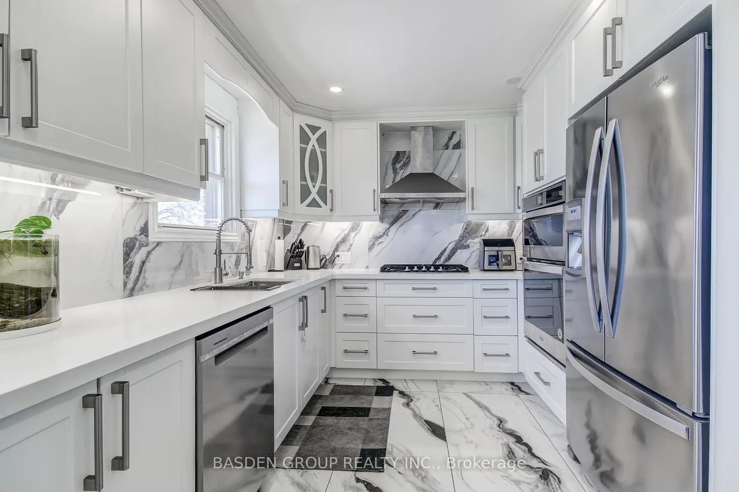 545 Wist Road photo 4