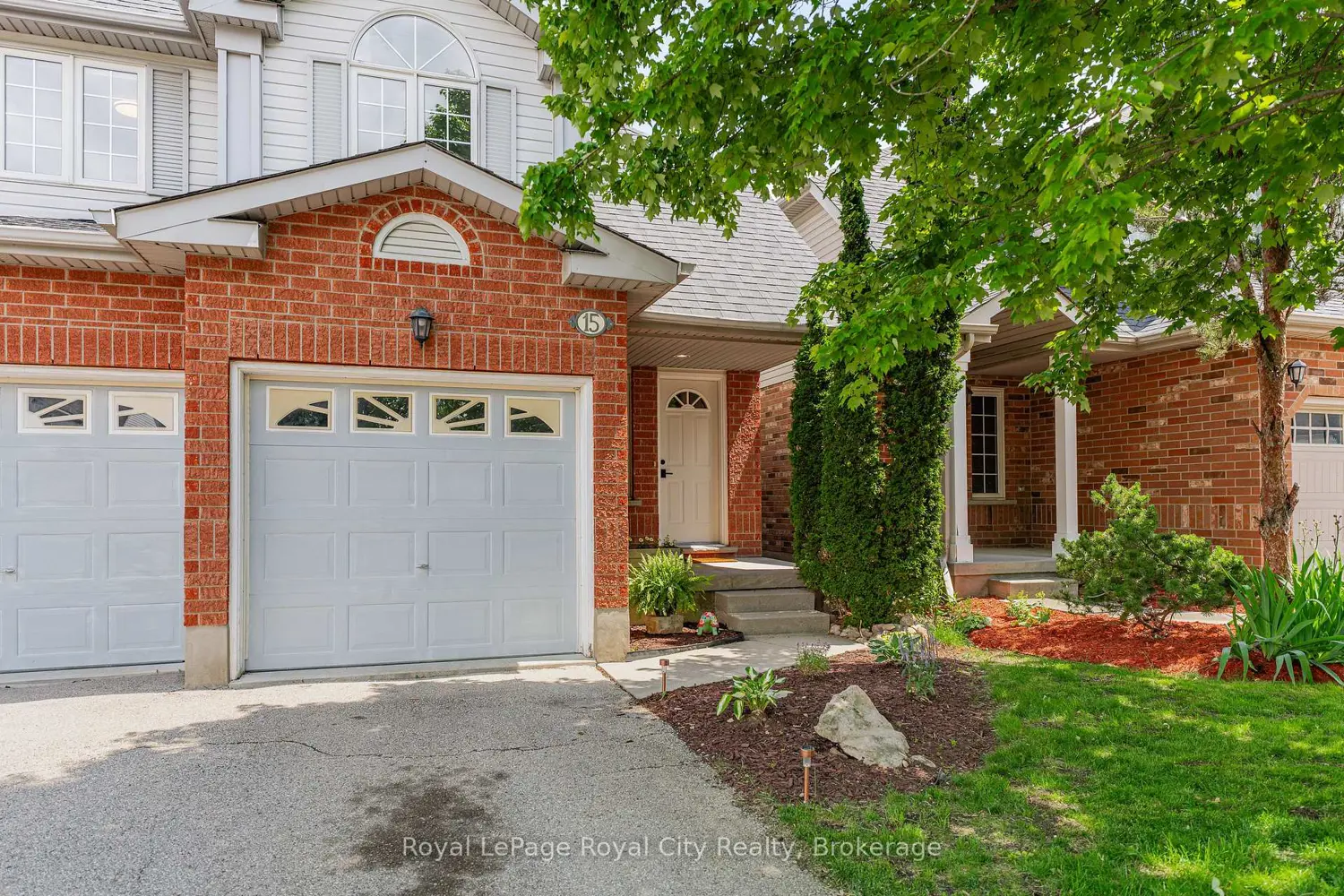 15 Camm Crescent