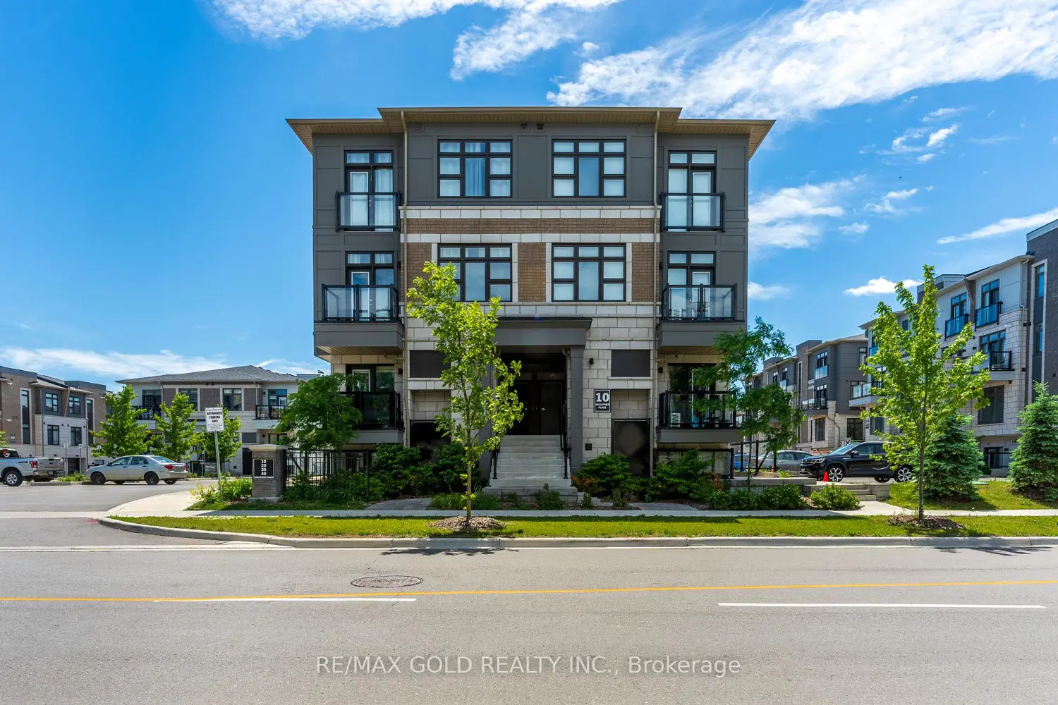 10 Halliford Place 308