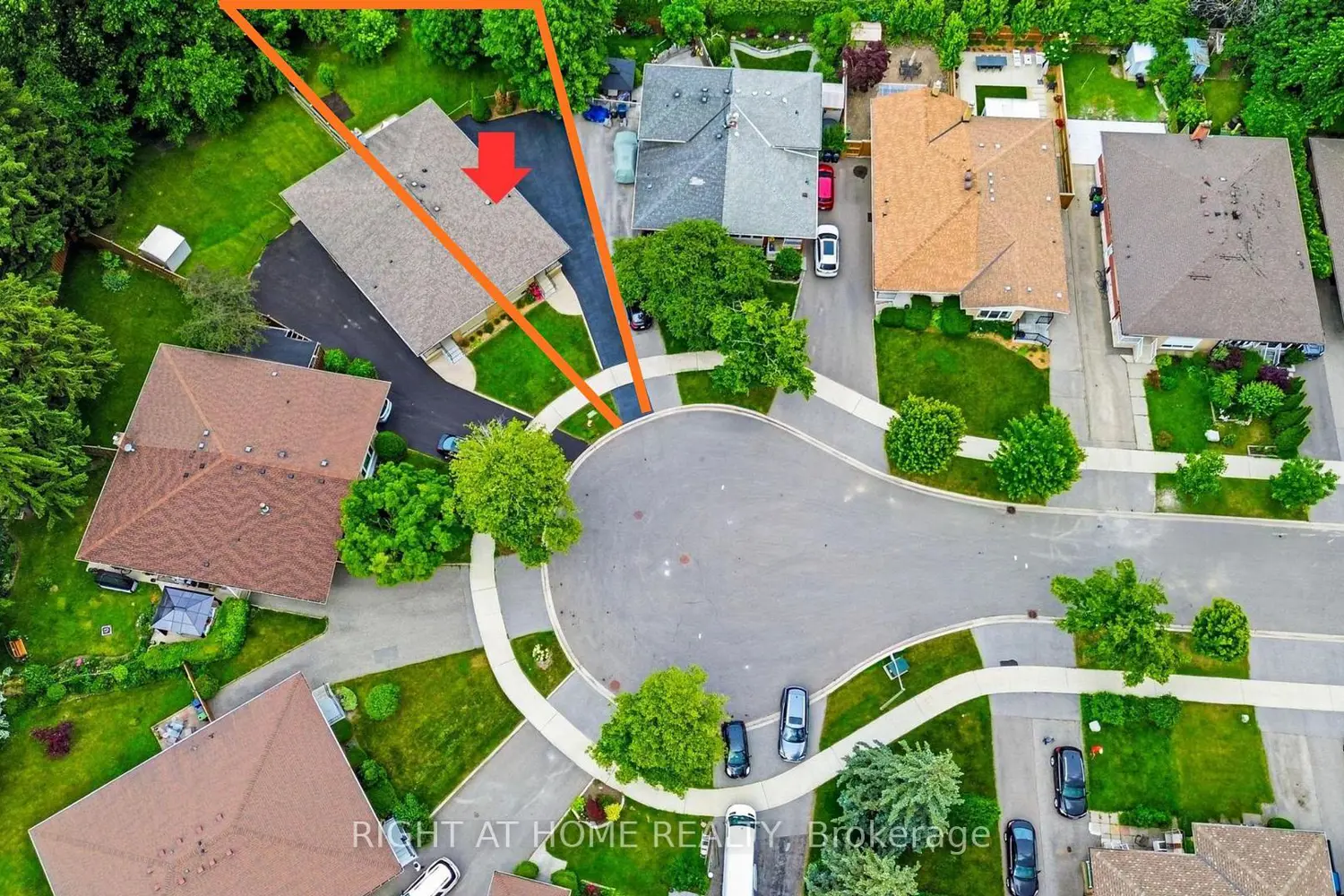 63 Vanguard Drive photo 2