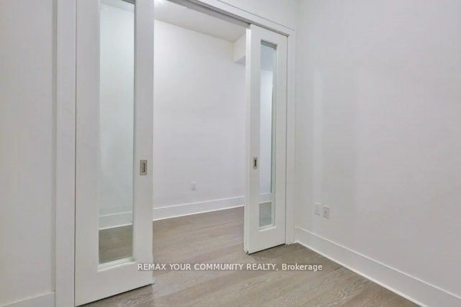 29 Queens Quay 918 photo 5