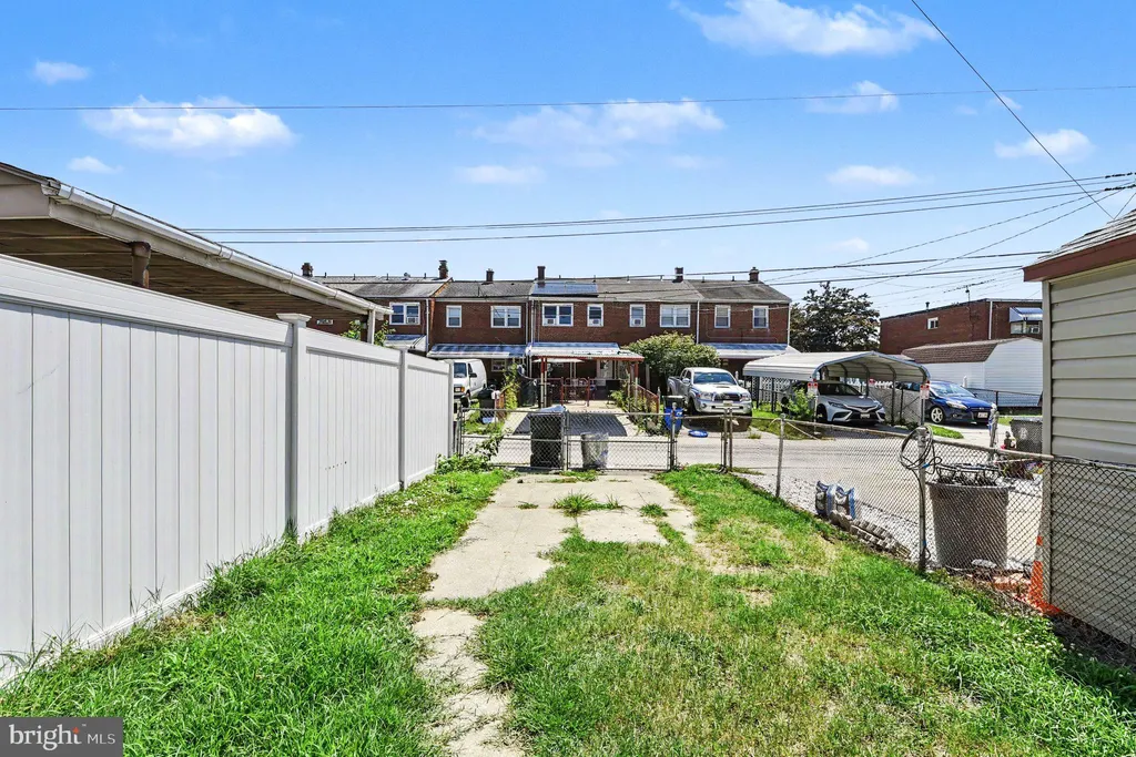 8133 Gray Haven Rd, Dundalk, MD 21222