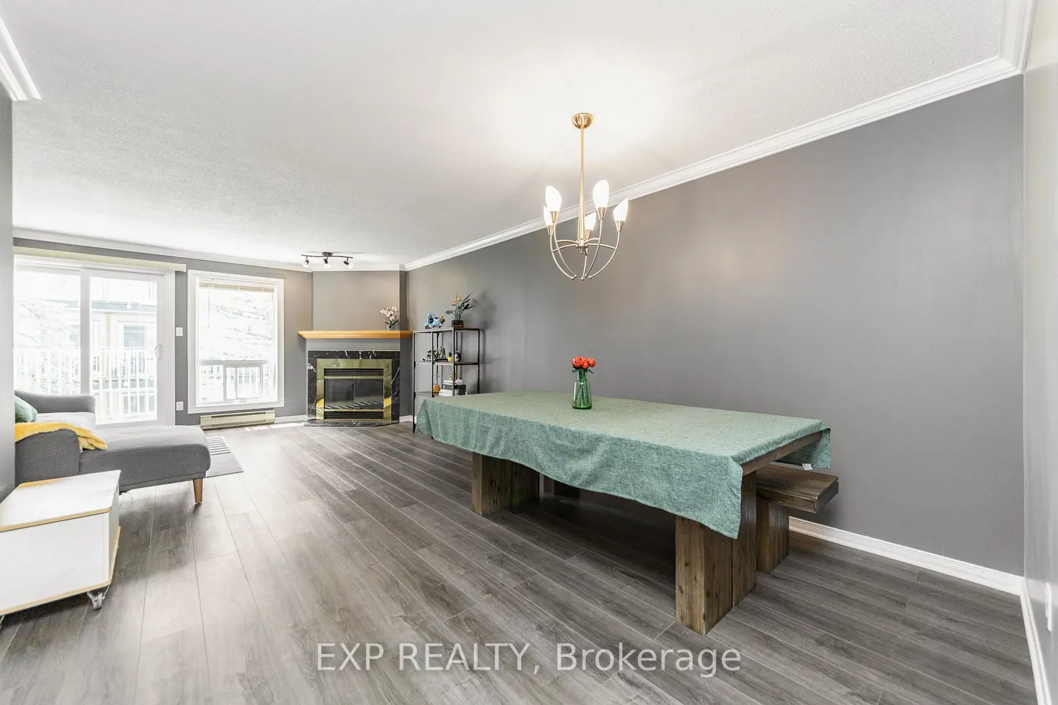 69 Briston Private photo 3