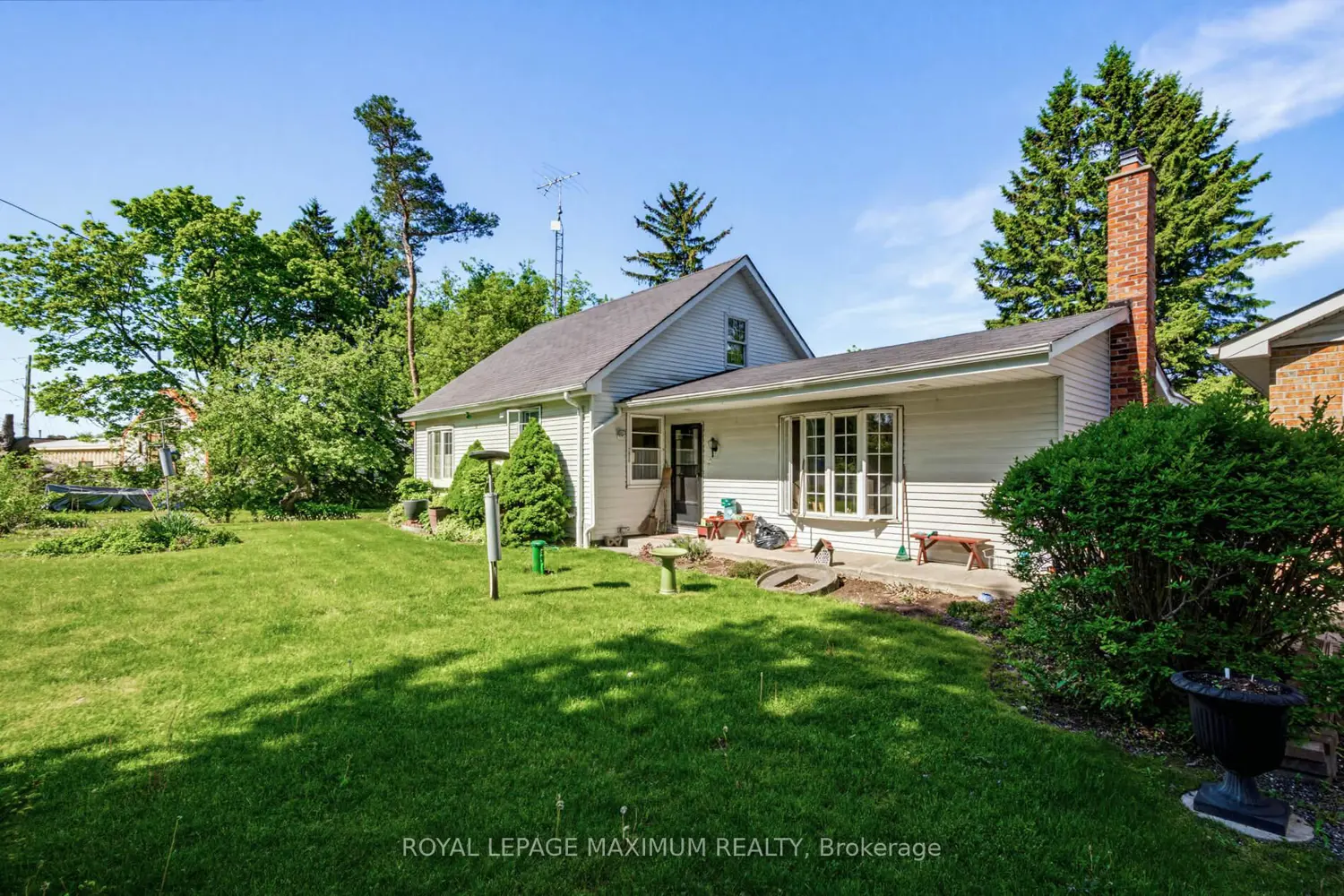 80 Mcdonald Street photo 2