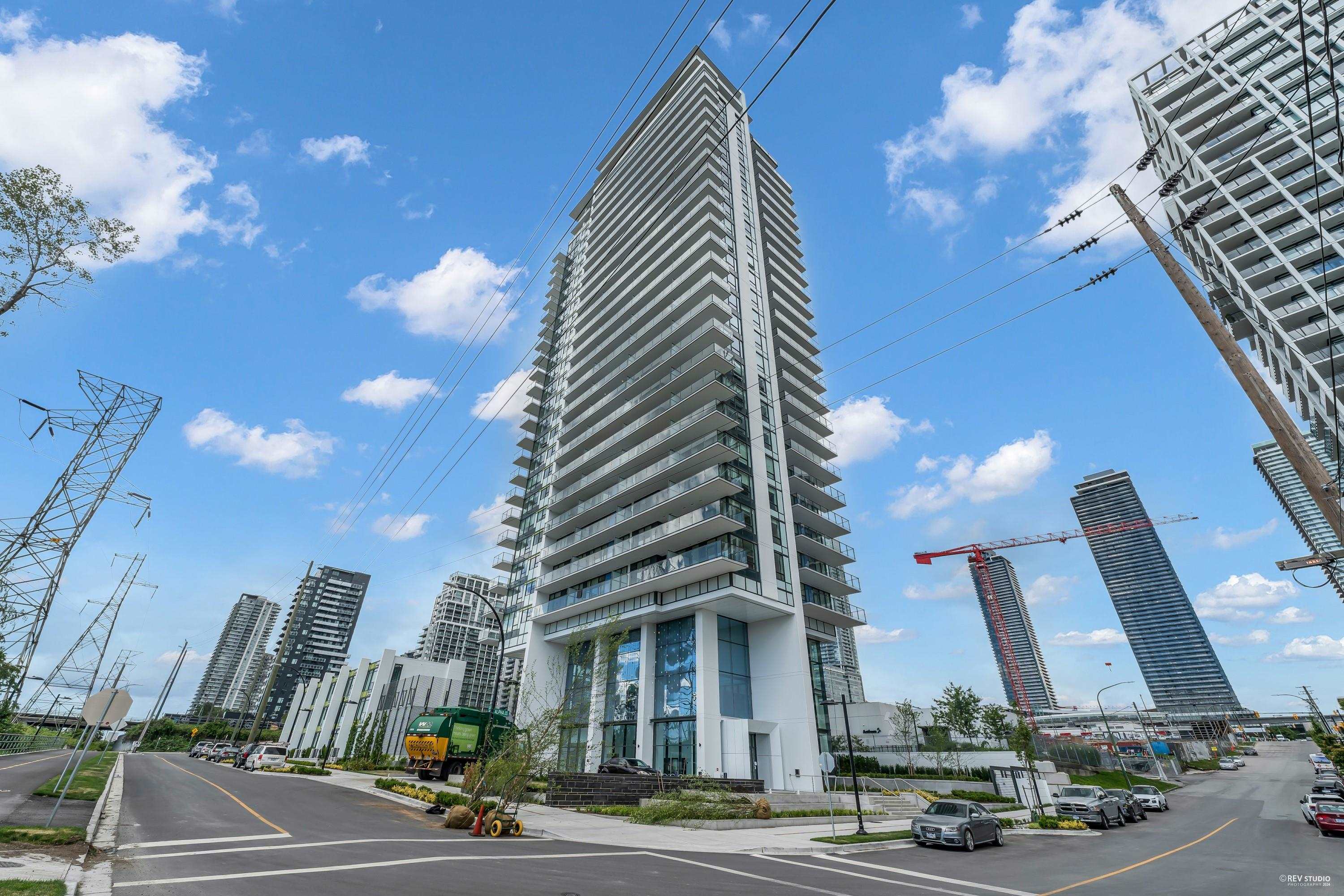 1701-2425 Alpha Avenue, Burnaby, BC, V5C 0N6