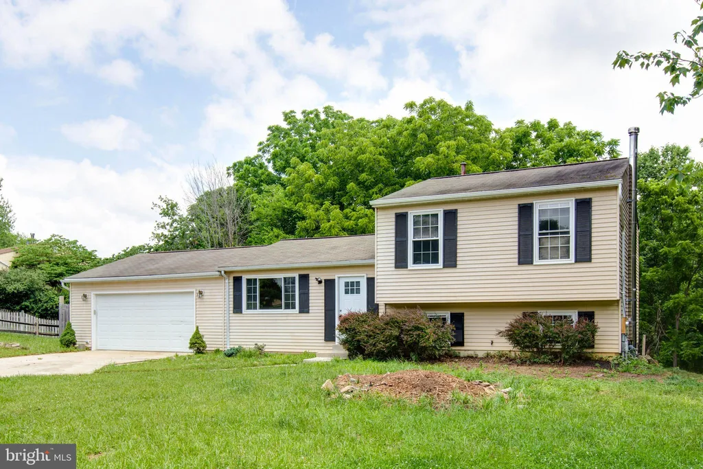 10301 Bloom Drive, Damascus, MD 20872 photo 4