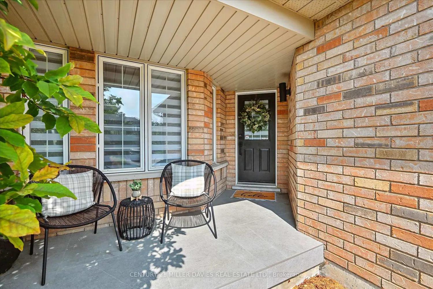 17 Fenwick Place photo 3