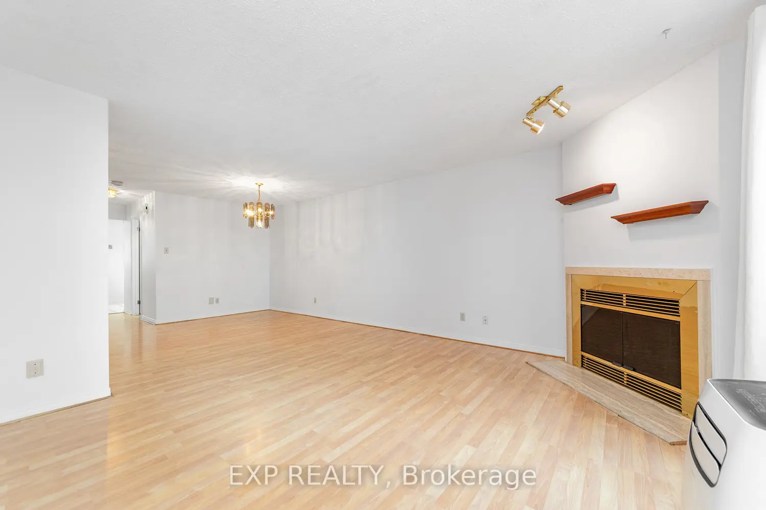 324 Briston Private photo 5