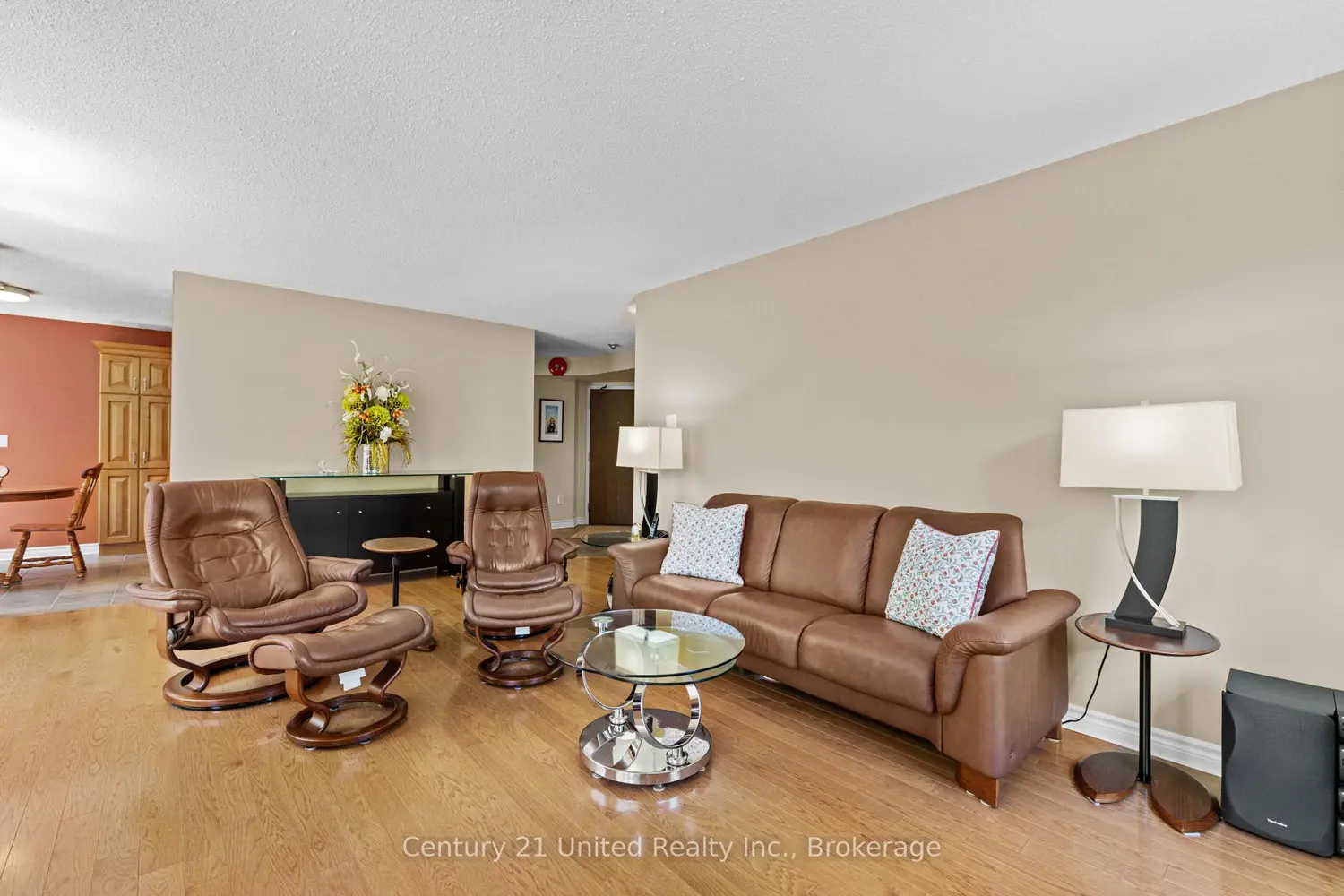 1485 Lakeshore Road 505 photo 5