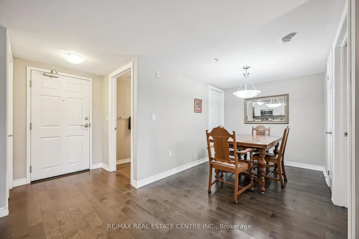 50 Bryan Court 111 photo 4