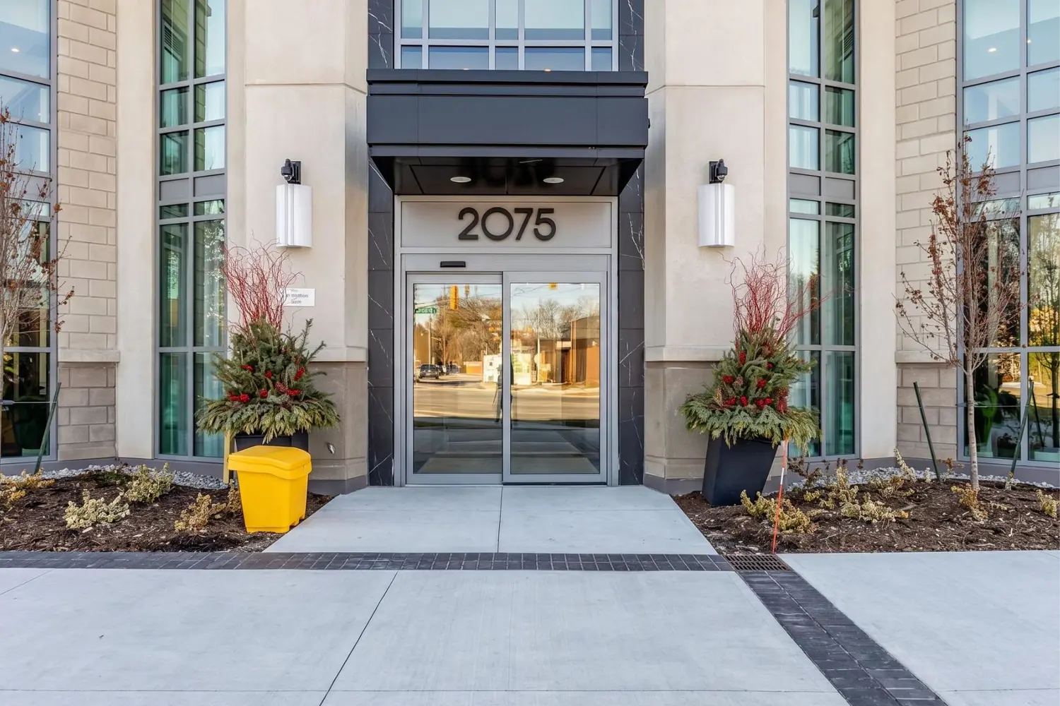 2075 King Road 249