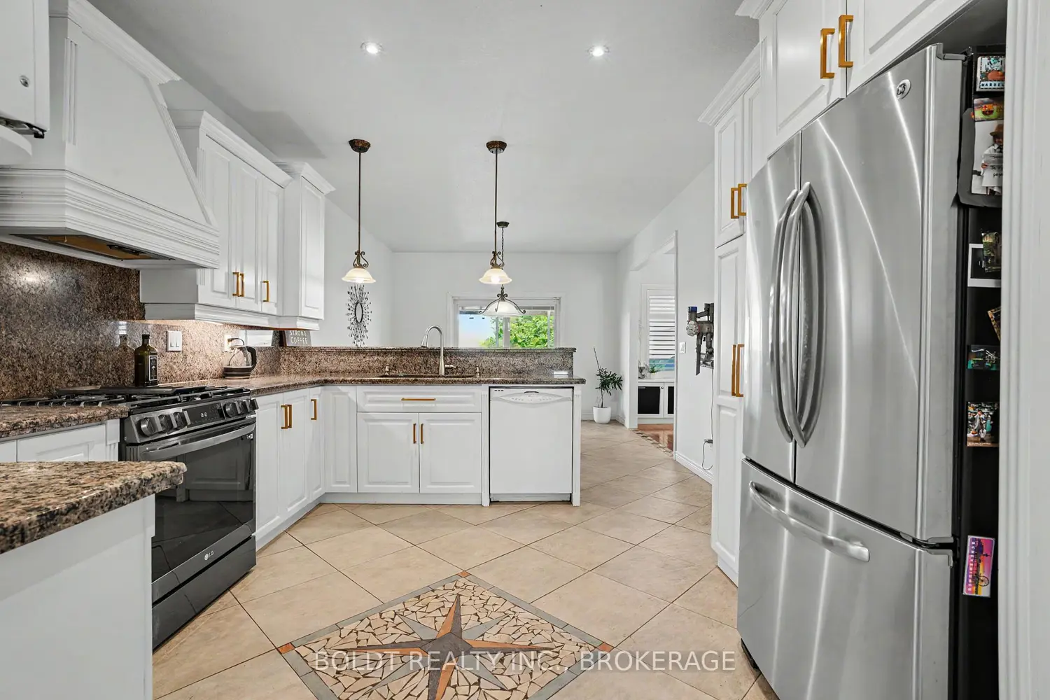 1504 Upper Sherman Avenue photo 4