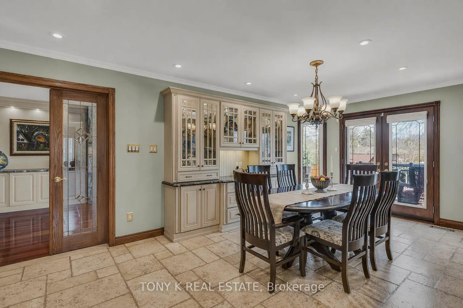 79 Bennett Road photo 2