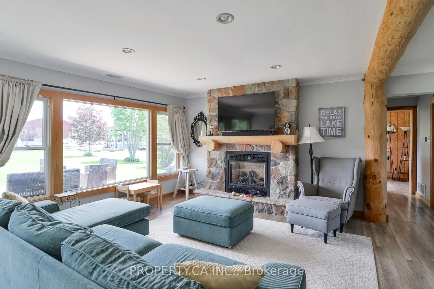 4099 Glen Cedar Drive photo 3