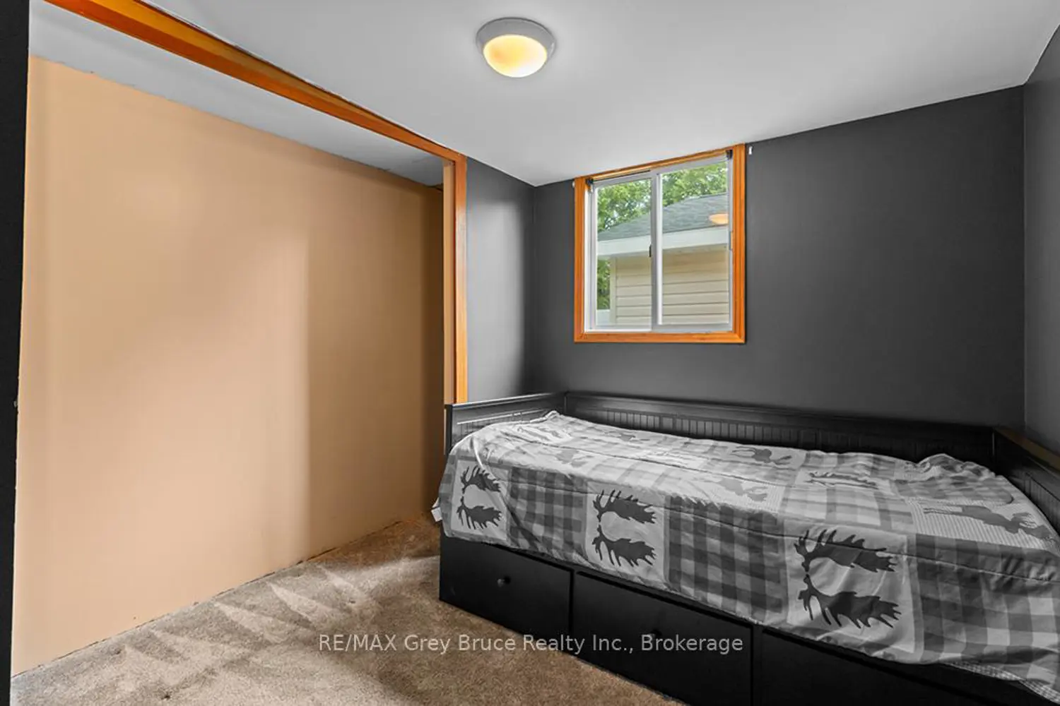 335 Pike Bay Road photo 5