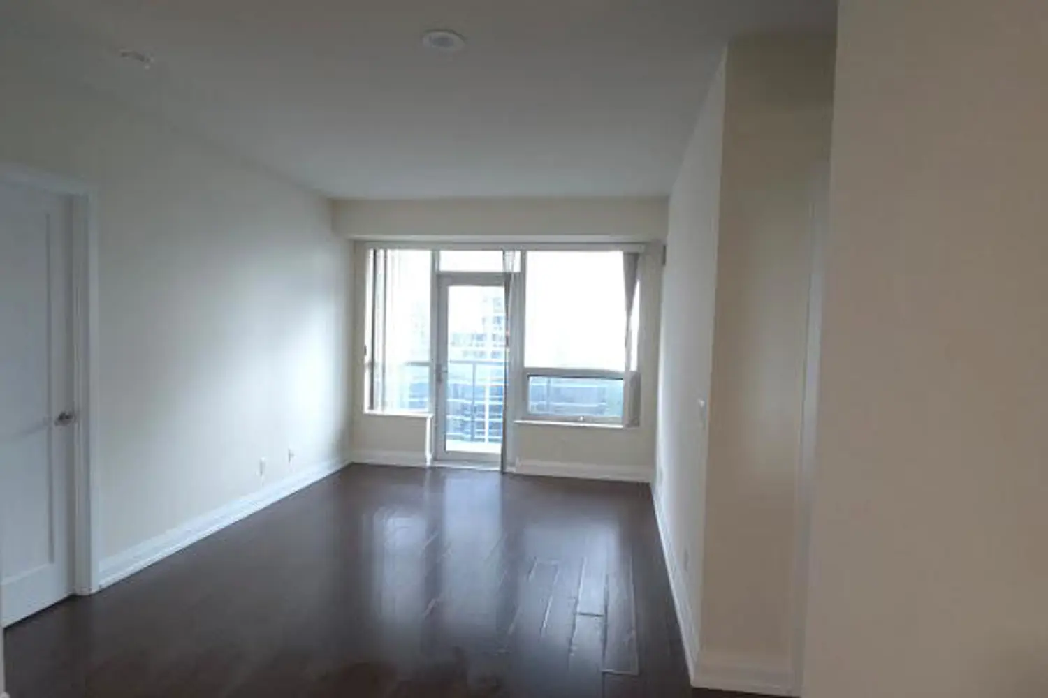 2 Anndale Drive photo 4
