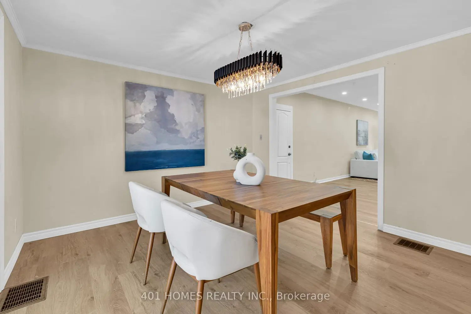 3711 Dandurand Boulevard photo 4
