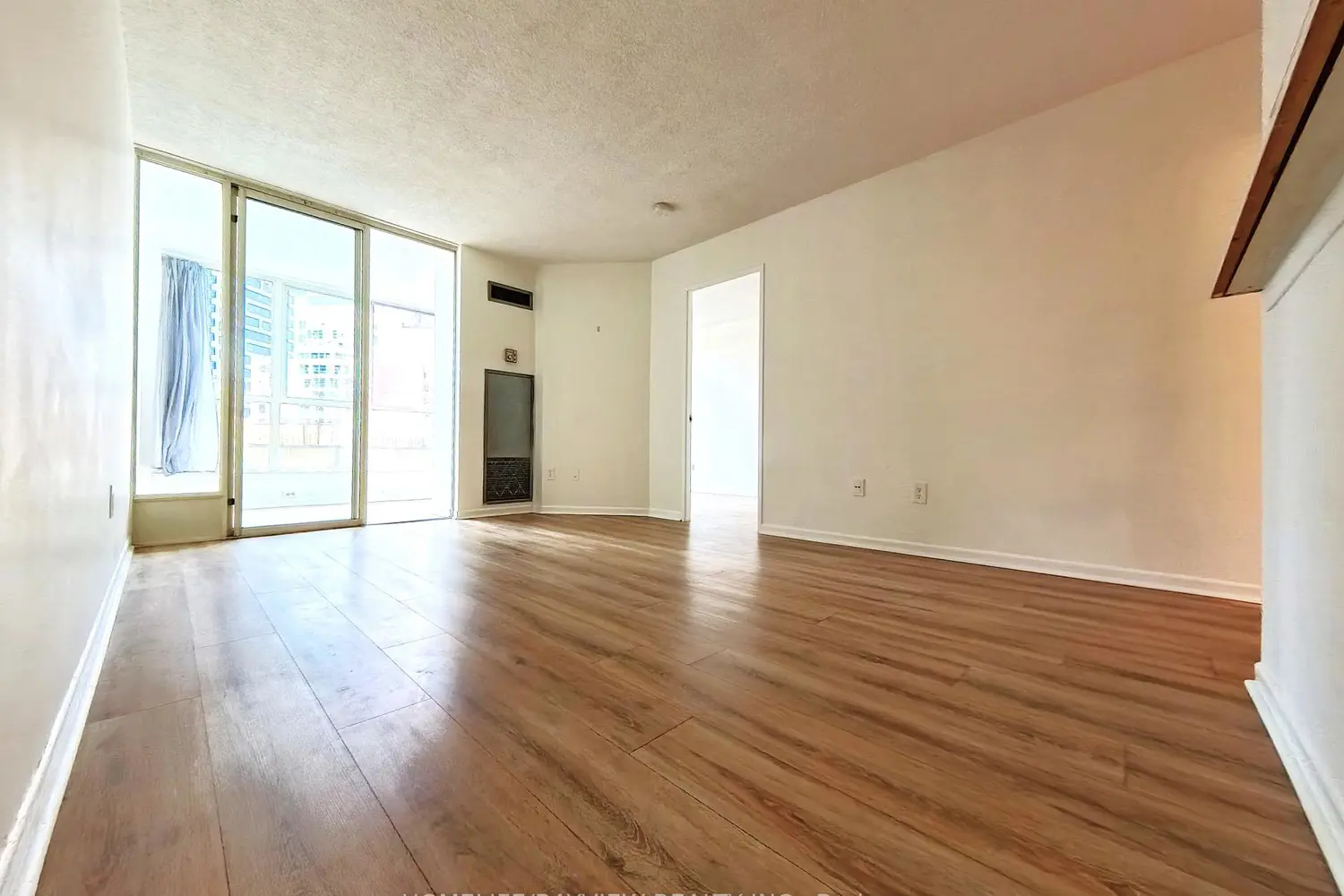 44 St Joseph Street 607 photo 5