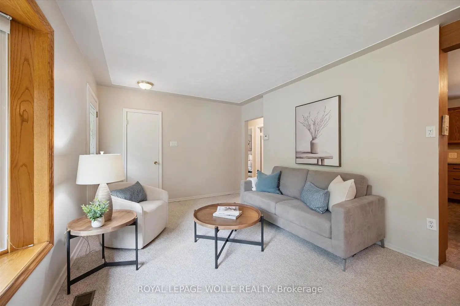77 Maywood Road photo 3