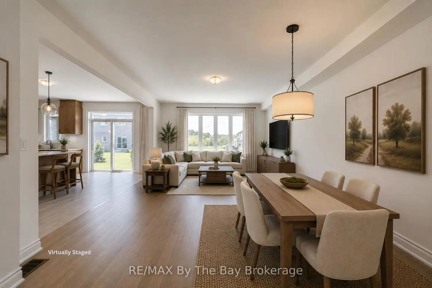 1 Amber Drive photo 4