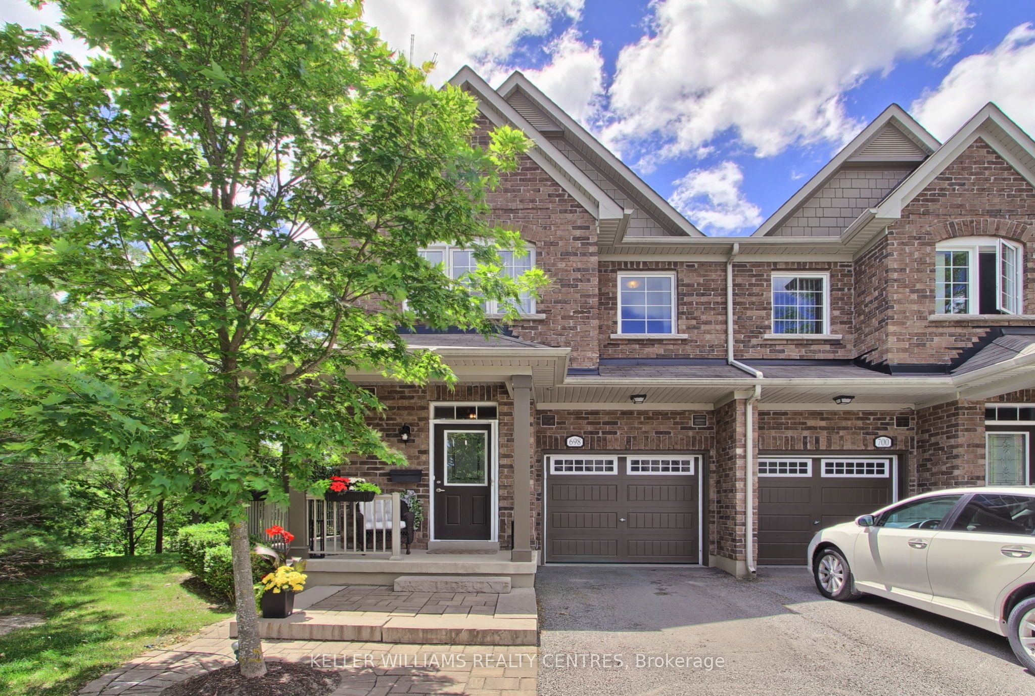 22-698 Wendy Culbert Crescent, Newmarket, ON, L3X 0A4