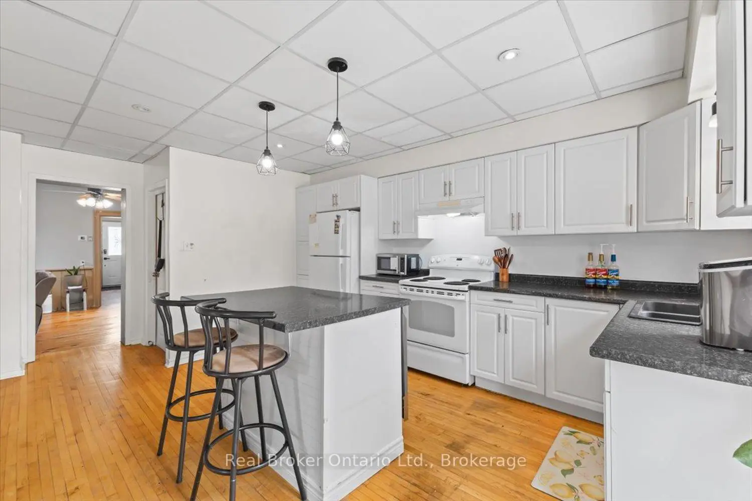 115 Durham Street photo 2
