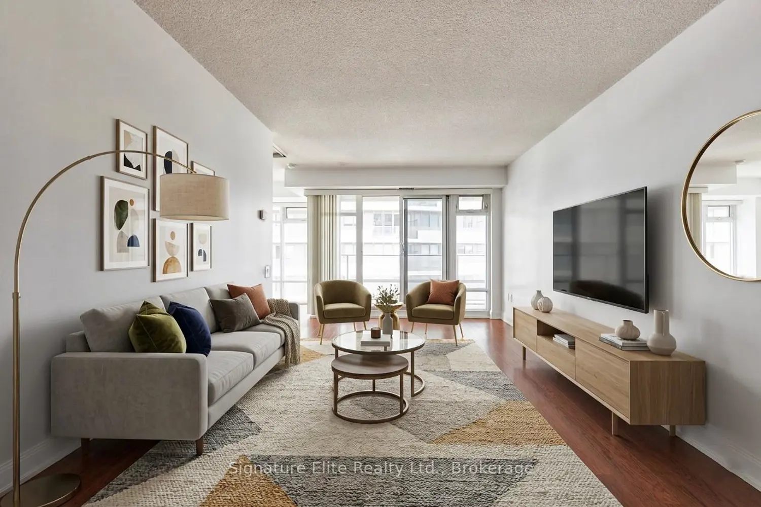 2191 Yonge Street 3209 photo 2