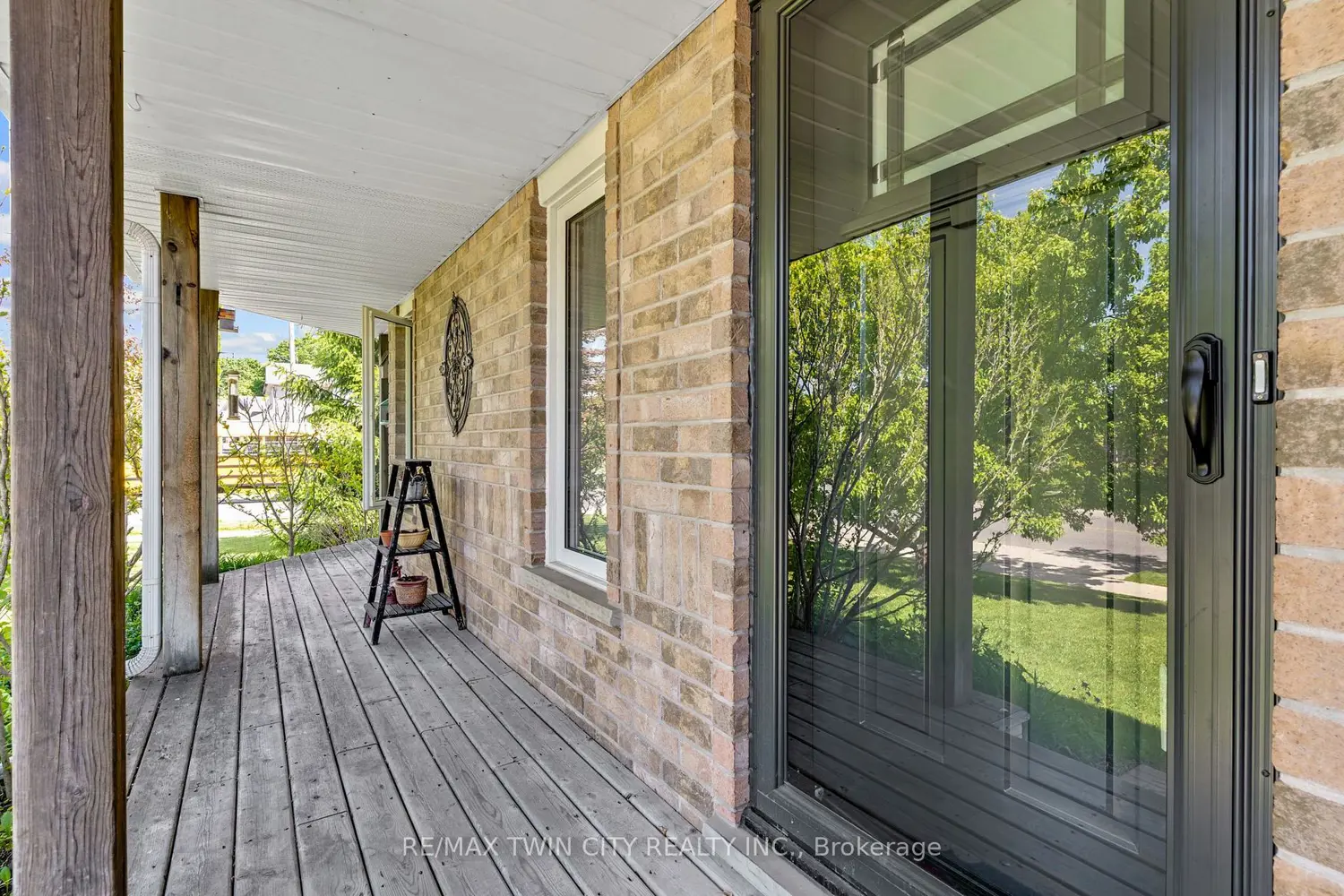 249 Wilderness Drive photo 2