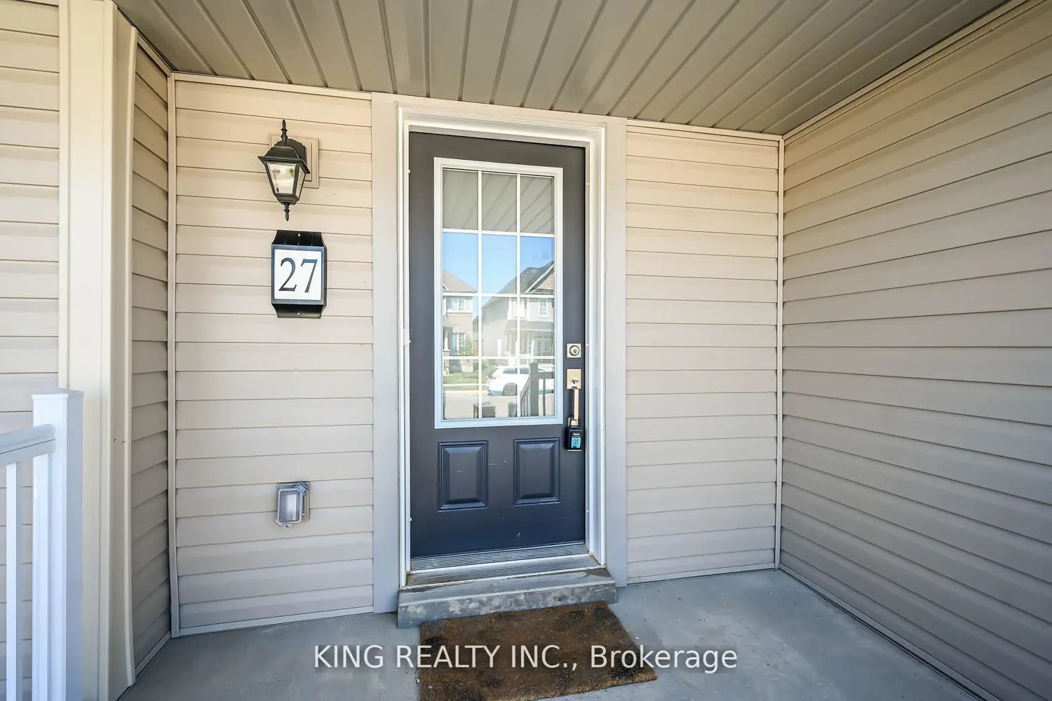 27 Cooke Avenue photo 3