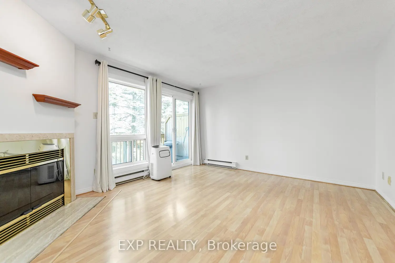 324 Briston Private photo 2