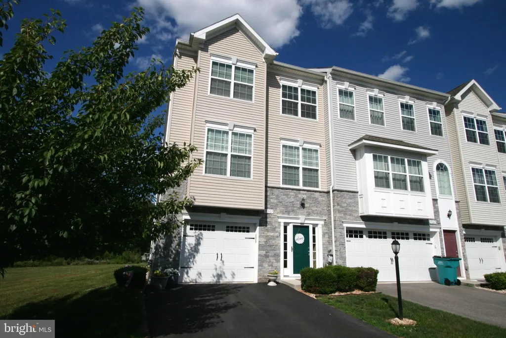 10367 Lantern Lane, Hagerstown, MD 21740 photo 2