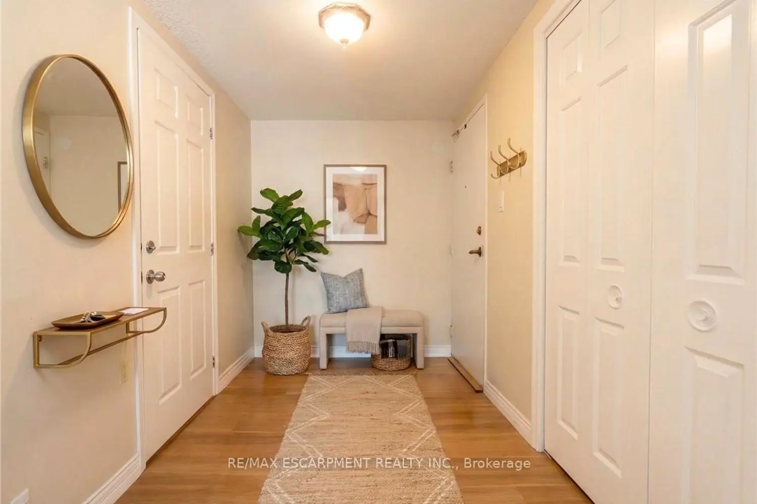 40 Harrisford Street 402 photo 3