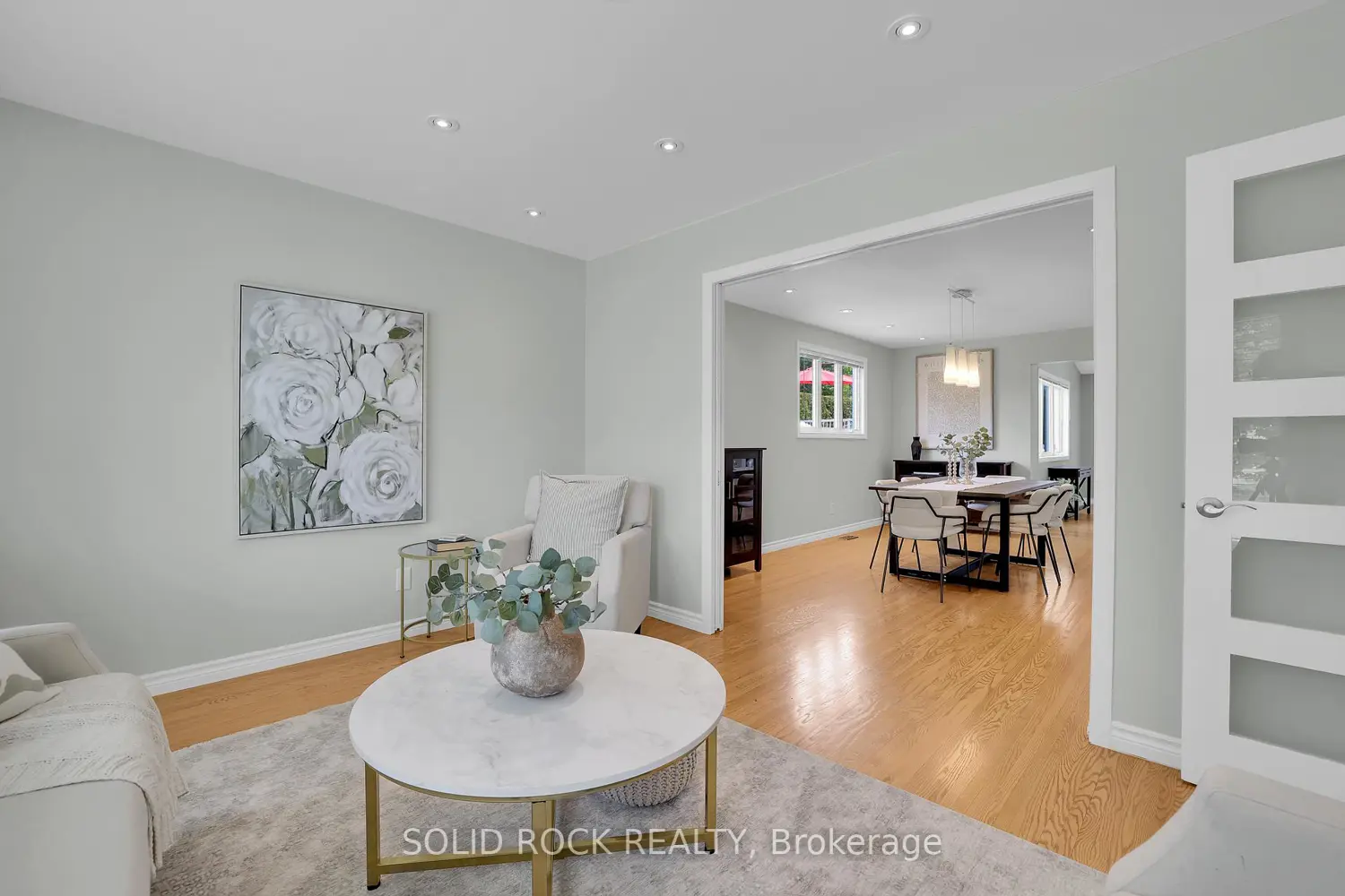 10 Highpark Crescent photo 4