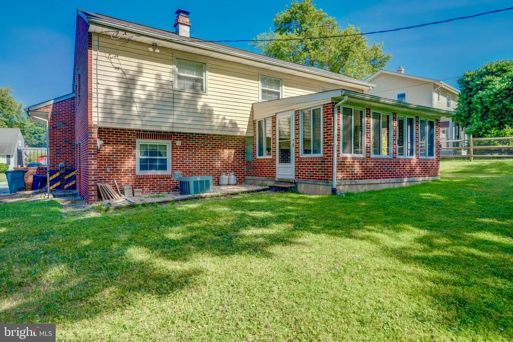 9005 Tammy Road, Baltimore, MD 21236 photo 3