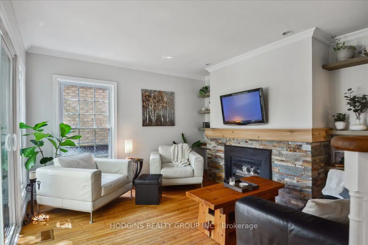 65 Mineola Road photo 4