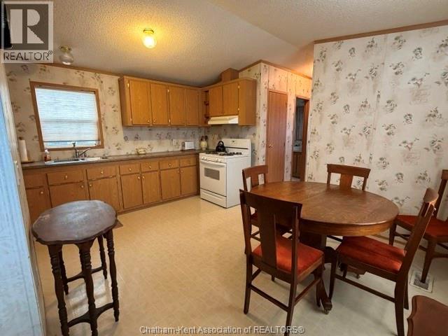 137 Dunkirk Drive, Chatham, ON, N7L5J5 photo 4