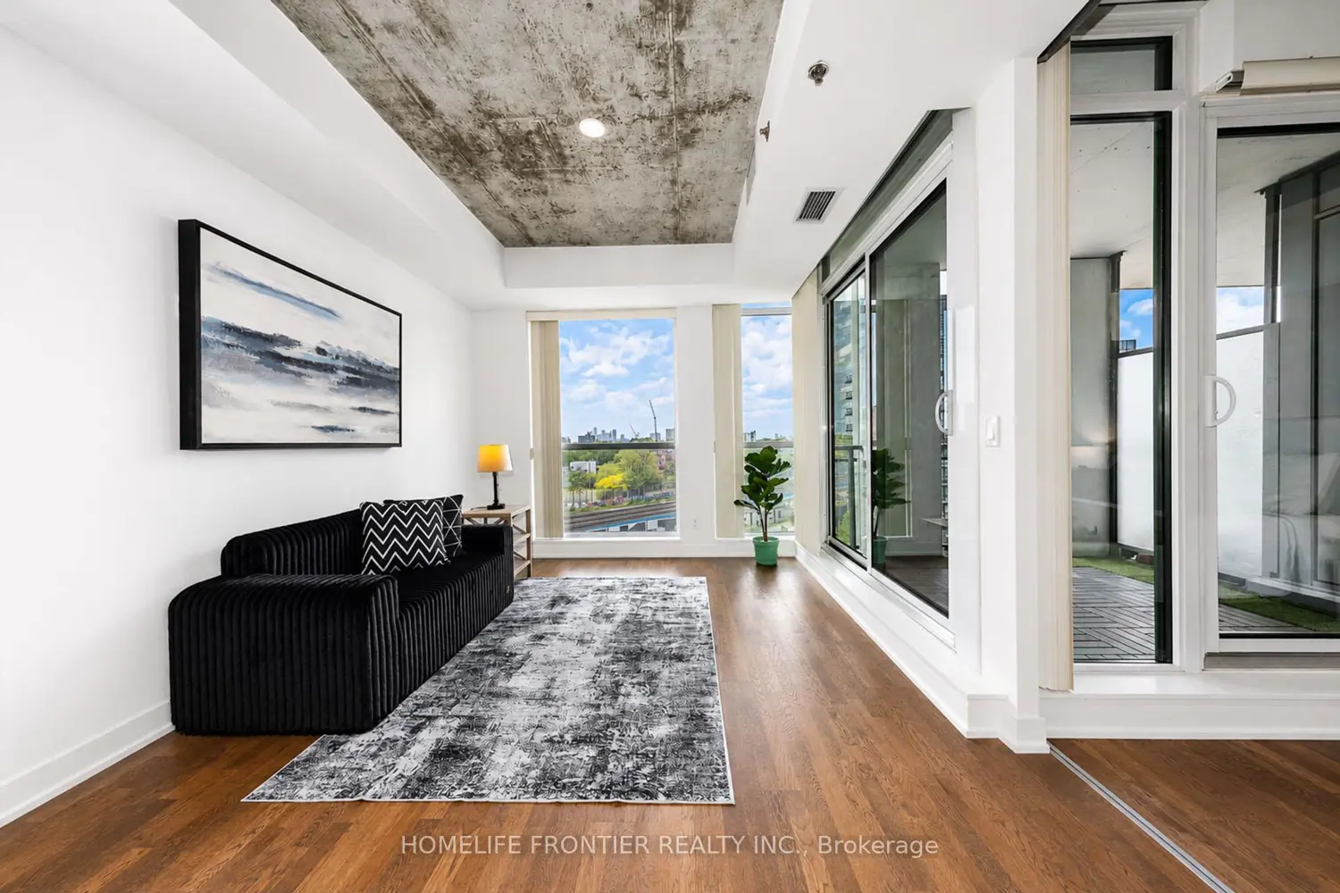 20 Minowan Miikan Lane 717