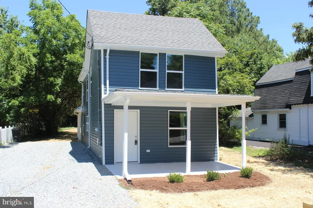 21232 Rock Hall Avenue, Rock Hall, MD 21661