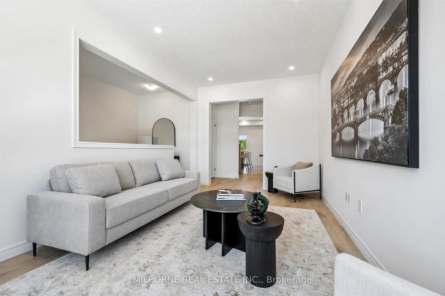 23 Arabella Drive photo 4