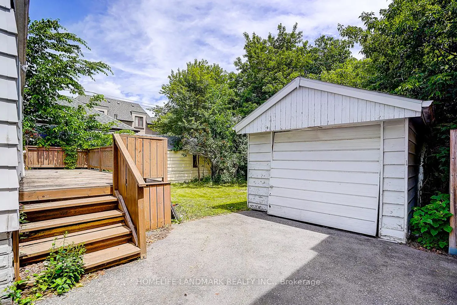 335 Willowdale Avenue photo 4
